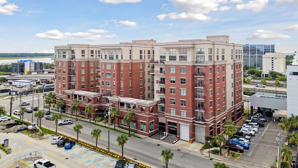 Under Contract $695,000