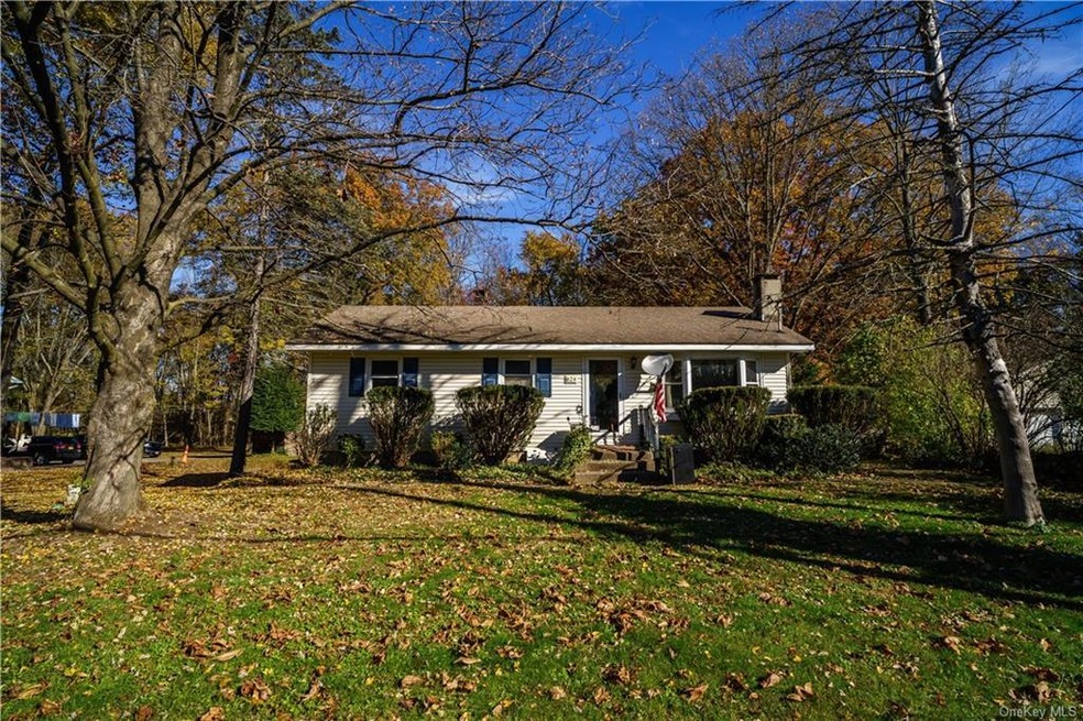 624 Lybolt Rd, Middletown, NY 10941 - photo 1