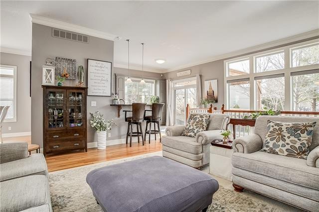 The natural light is one of this homes many featur