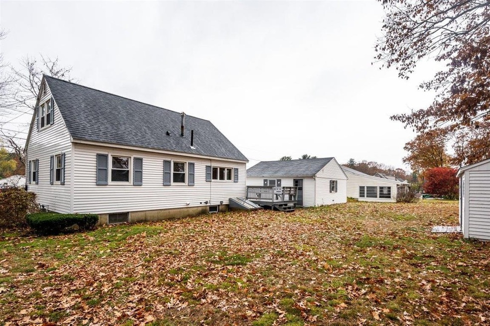 3 Shawnee Ln, Dover, NH 03820 - photo 1