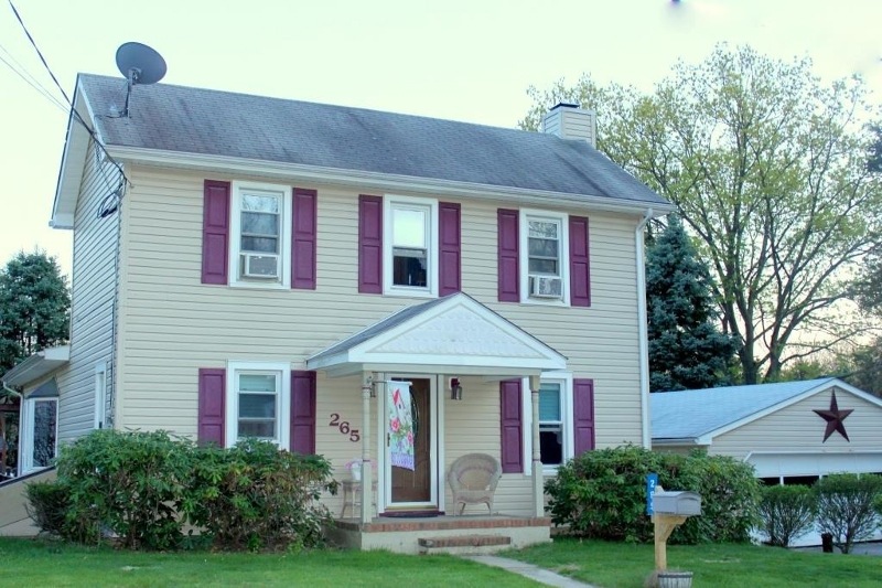265 Belvidere Ave, Oxford, NJ 07863 - photo 1