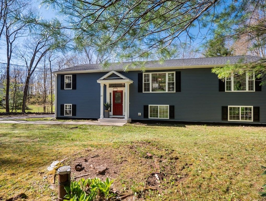 23 Lyford Rd, Spencer, MA 01562 - photo 1