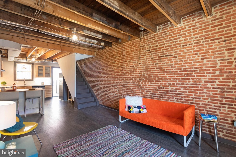 1604 Latrobe St, Baltimore, MD 21202 - photo 1