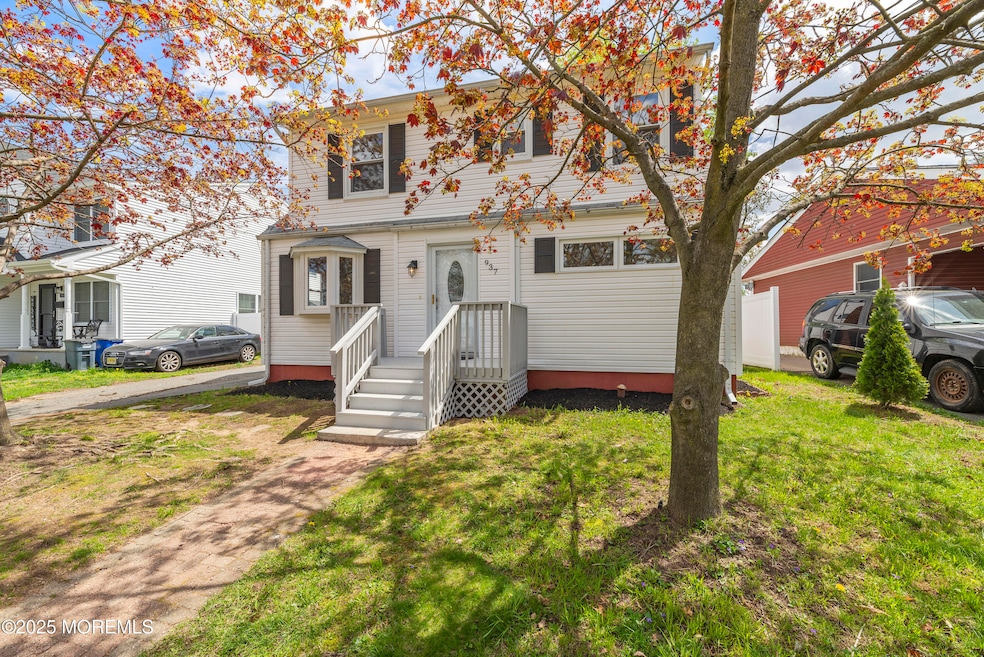 Sold $480,000 • Co-Listing Agent