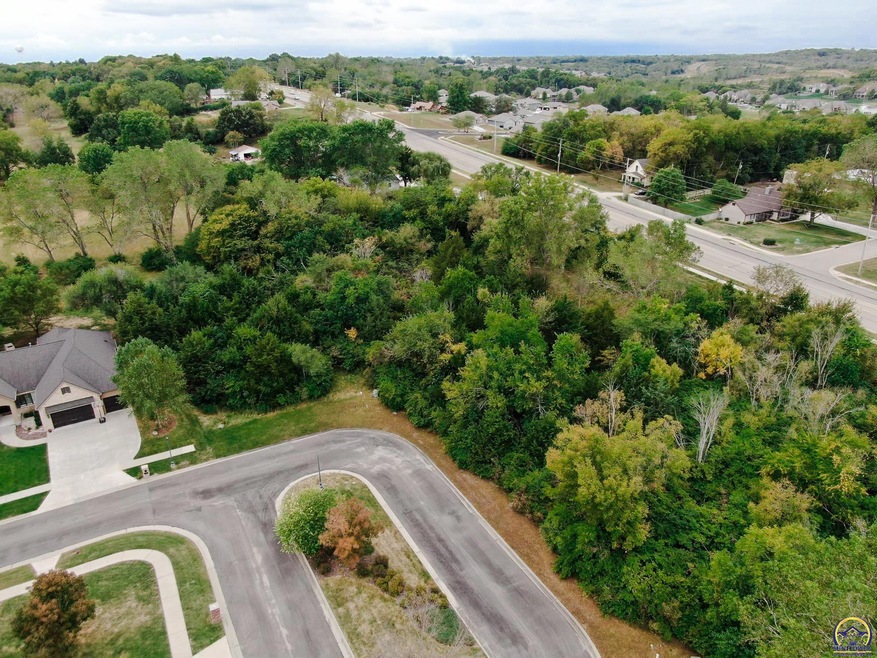 Lot 11 SW 43rd Ct, Topeka, KS 66610 - photo 1