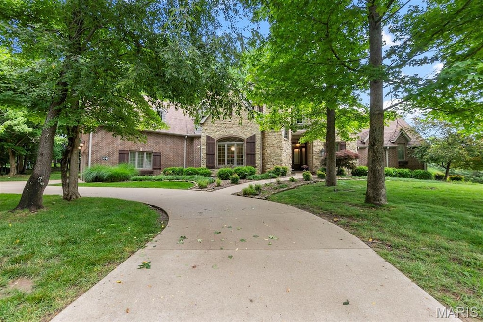 For Sale $960,000