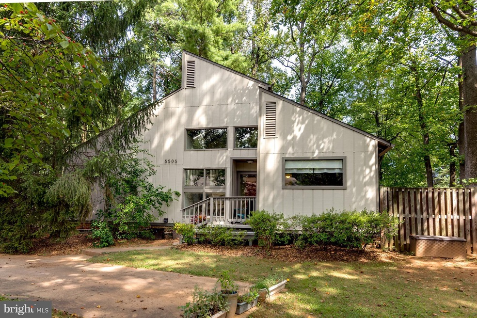 5505 Burley Ct, Burke, VA 22015 - photo 1