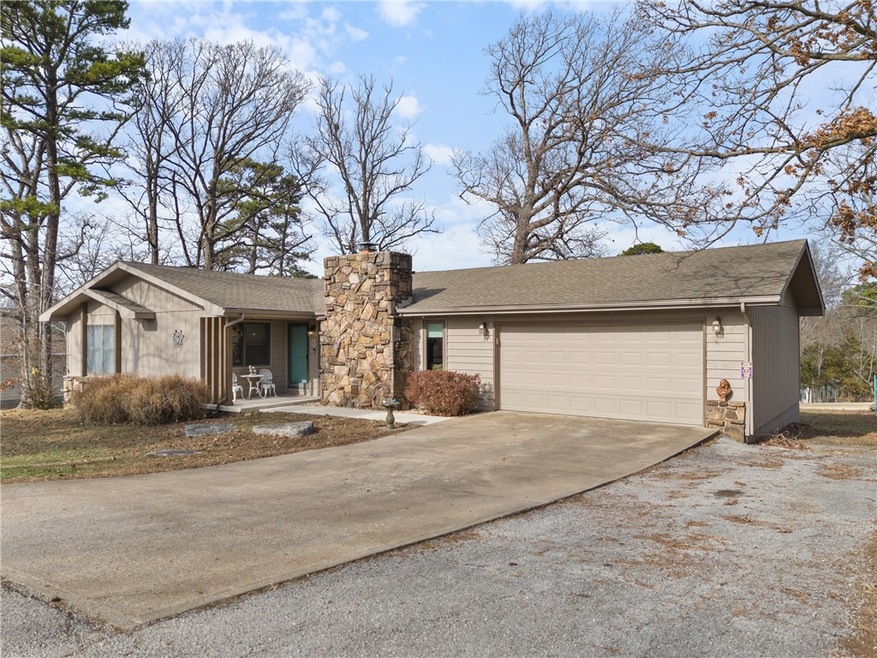 Sold $285,000