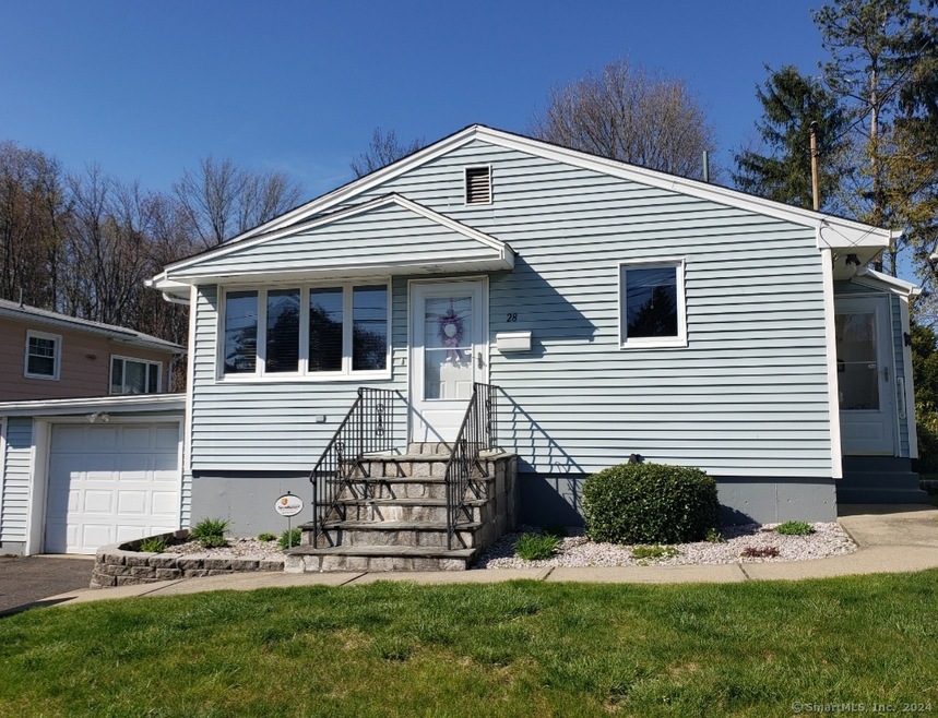 28 Lund Ave, Waterbury, CT 06705 - photo 1