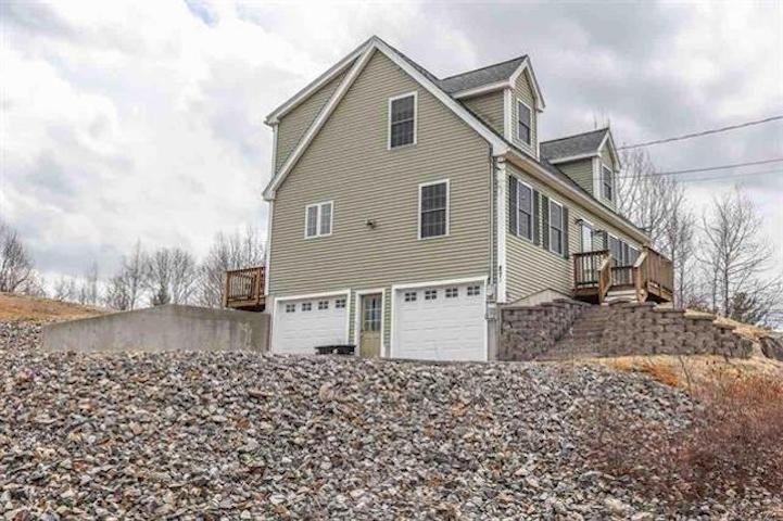 87B Pond St, Newton, NH 03858 - photo 1