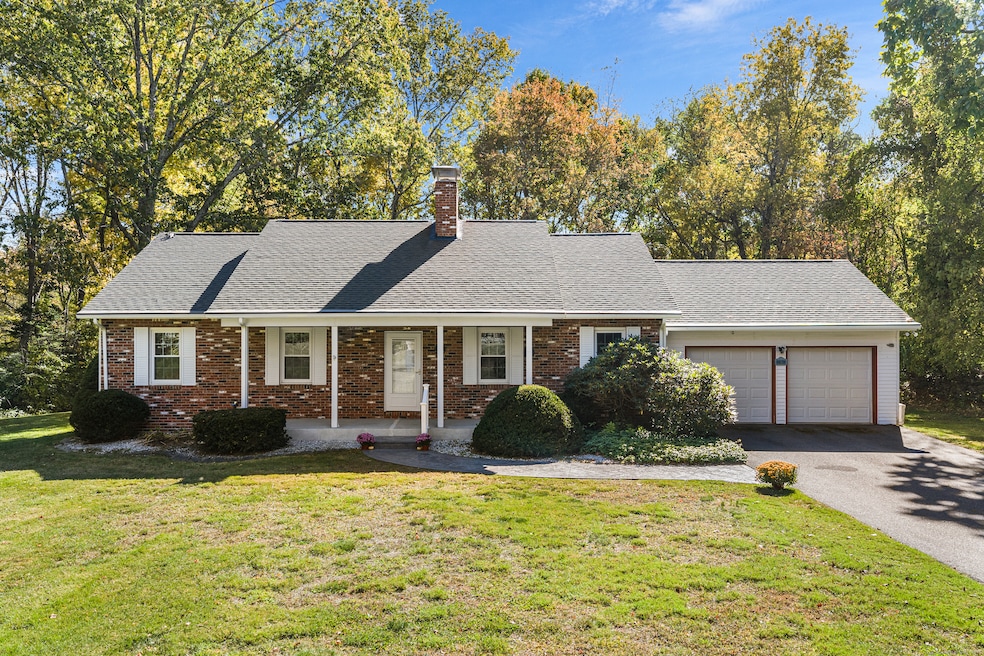 Under Contract $425,000