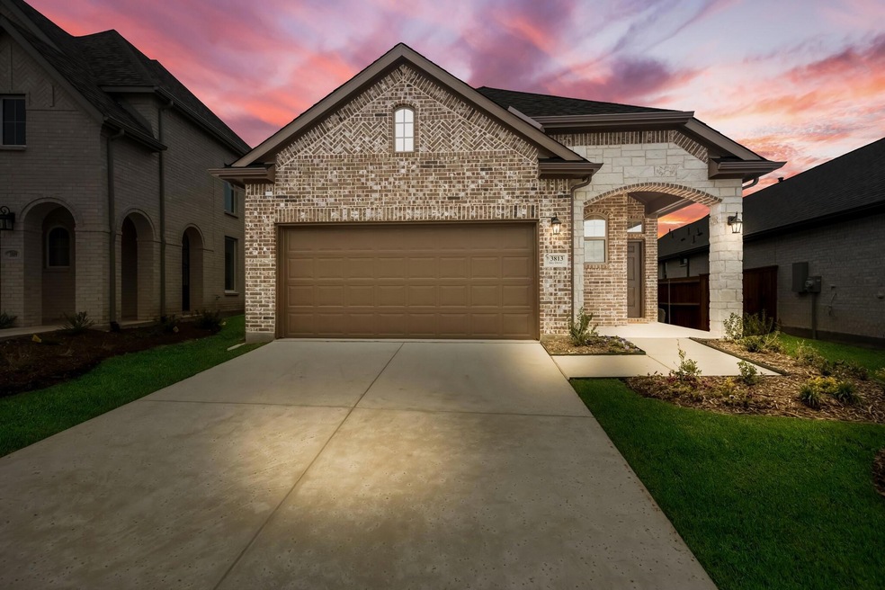 3813 Southfork Dr, Sherman, TX 75090 - photo 1