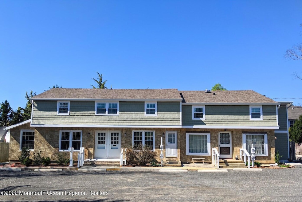 609 Higgins Ave unit 4, Brielle, NJ 08730 - photo 1