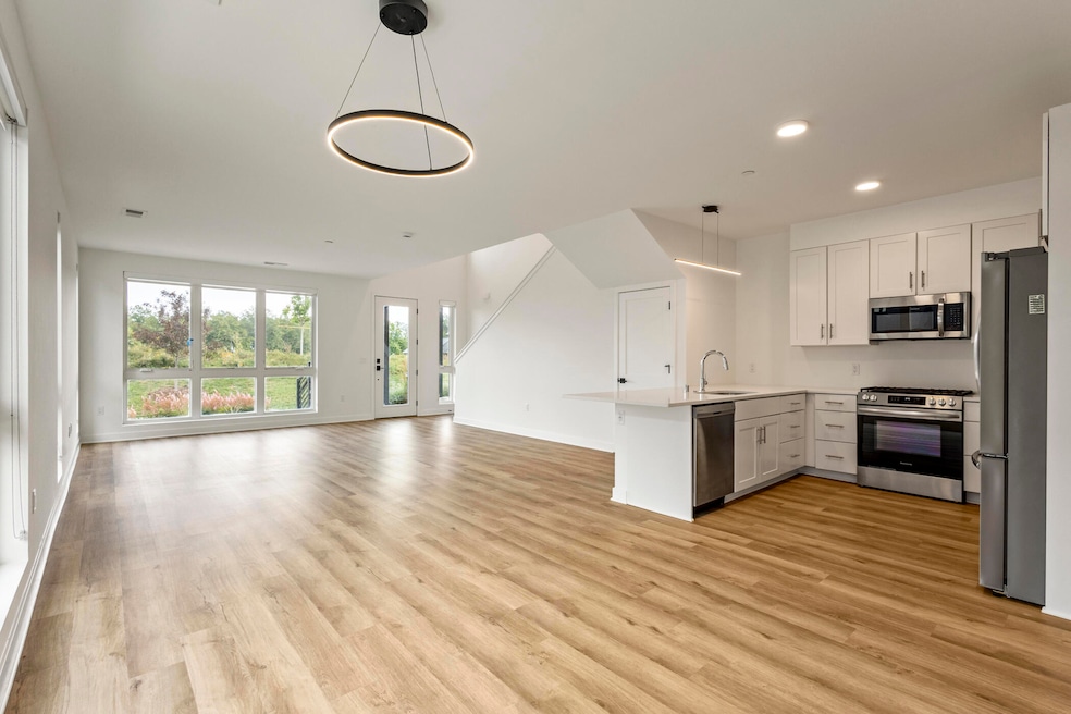 9378 S Alder Place unit 106, Oak Creek, WI 53154 - photo 1