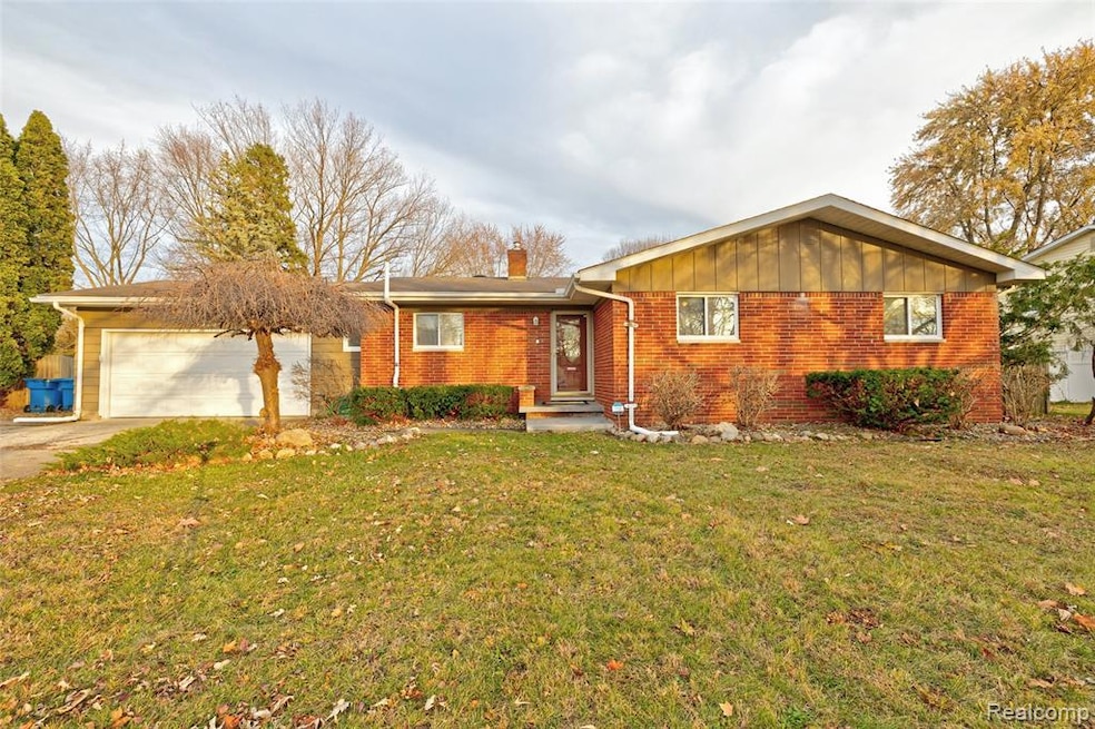 5379 Linden Rd, Swartz Creek, MI 48473 - photo 1