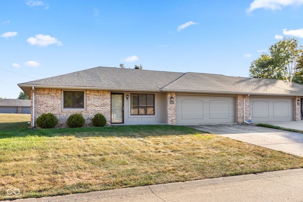 1805 Monica Ln, Anderson, IN 46013 - photo 1