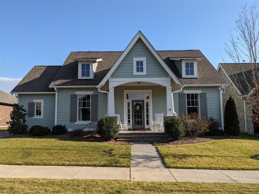 Pre-snow picture.  Welcome to 856 Fontwell Ln.