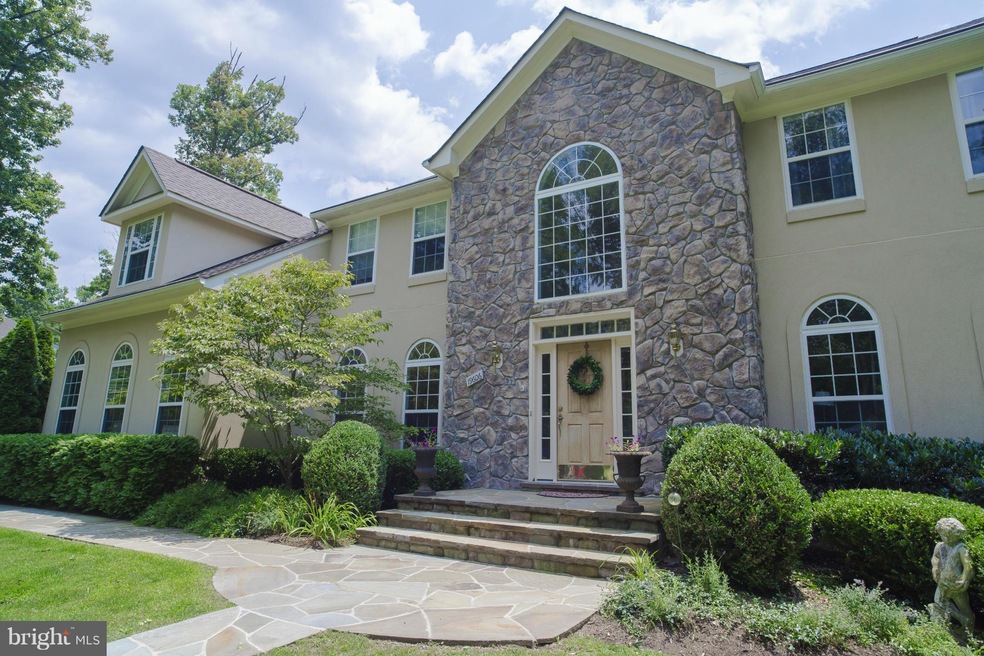 19606 Lovella Country Ct, Purcellville, VA 20132 - photo 1