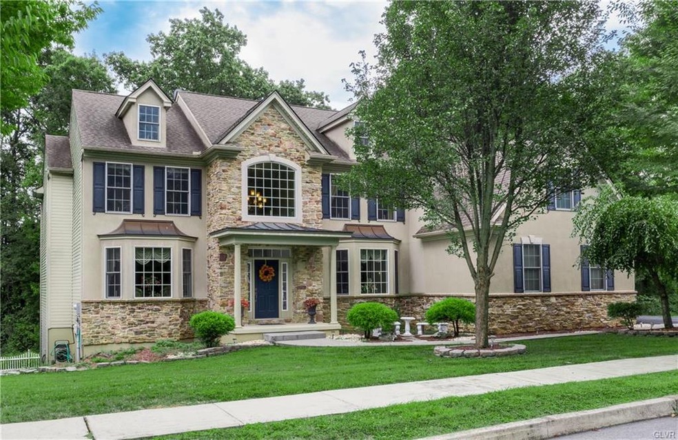 5706 Belmont Cir, Allentown, PA 18106 - photo 1