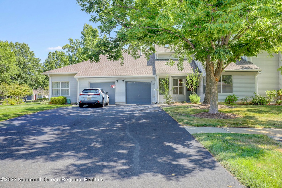 502 Bayberry Ct, Englishtown, NJ 07726 - photo 1