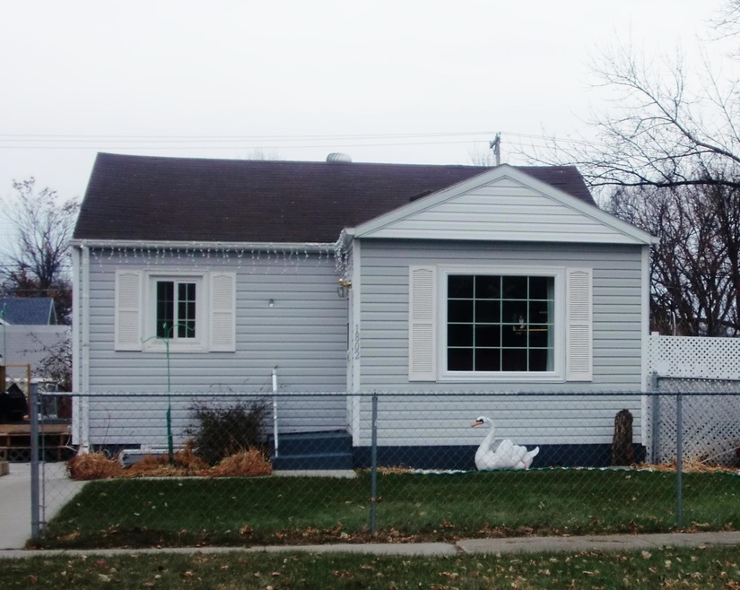 1802 8th Ave N
