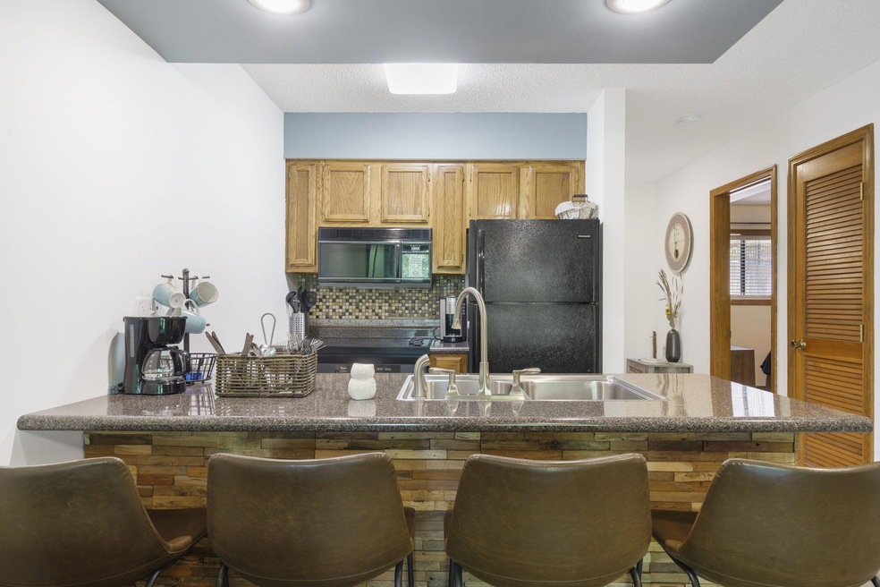 Kitchen Bar