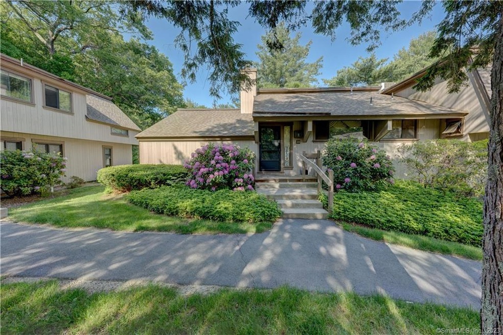 38 Mallard Dr unit 38, Avon, CT 06001 - photo 1