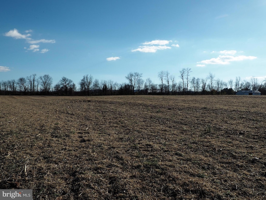 1295 W Trindle Rd, Carlisle, PA 17015 - photo 1