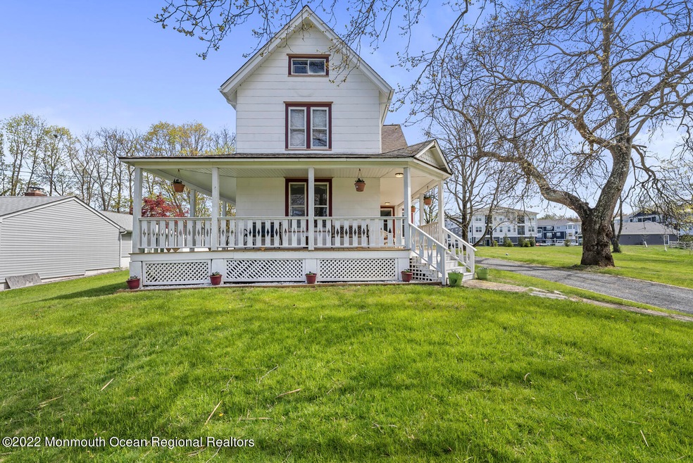 35 Tennent Rd, Morganville, NJ 07751 - photo 1