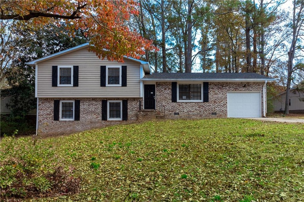 6386 Forester Way, Lithonia, GA 30038 - photo 1