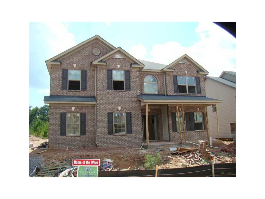 Exterior Front. ACTUAL PHOTO - DONOVAN 