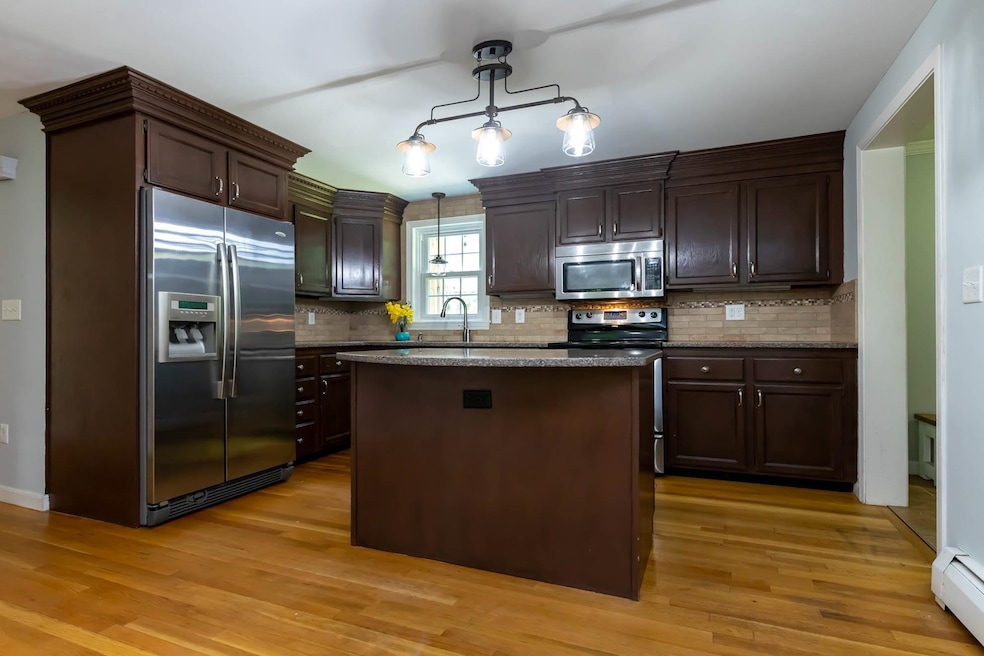 5 High St, Bedford, NH 03110 - photo 1