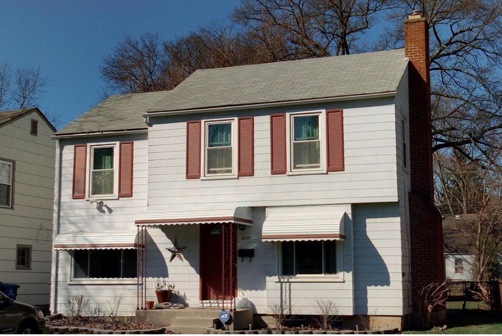 2837 Dresden St, Columbus, OH 43224 - photo 1