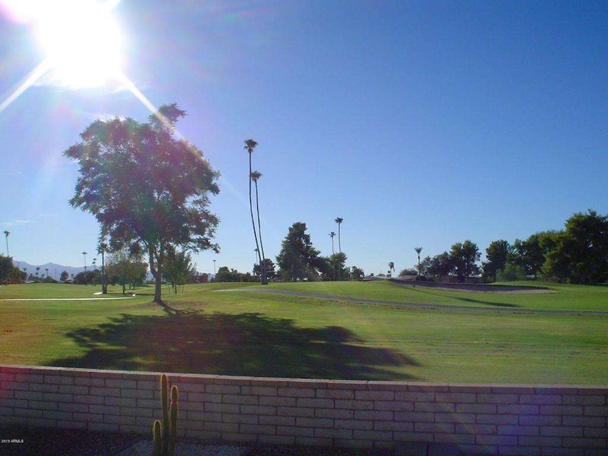 10742 W Wheatridge Dr, Sun City, AZ 85373 - photo 1