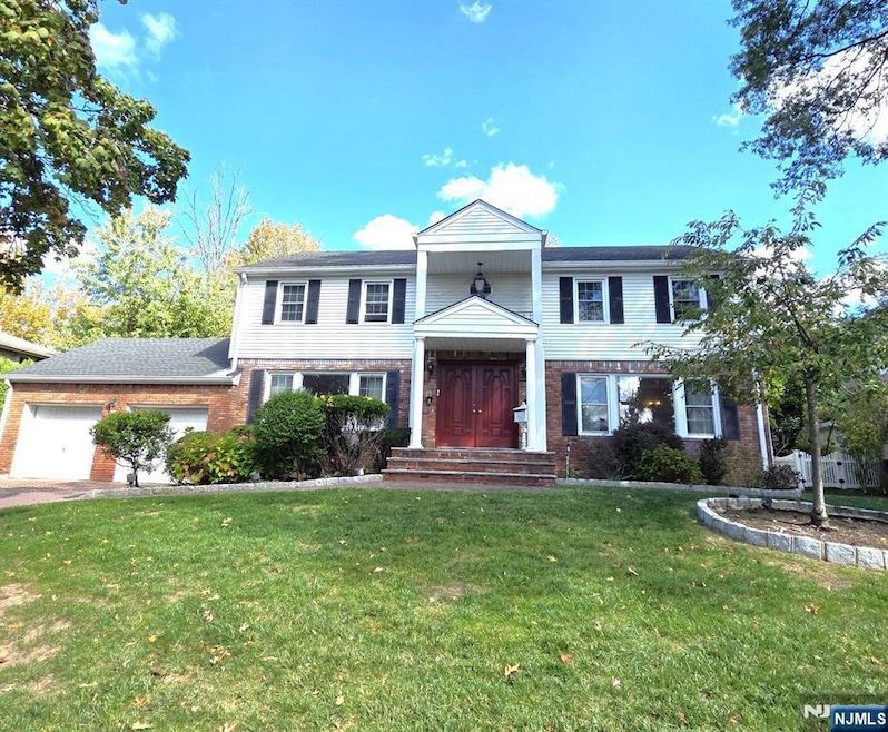 51 N Virginia Ct, Englewood Cliffs, NJ 07632 - photo 1