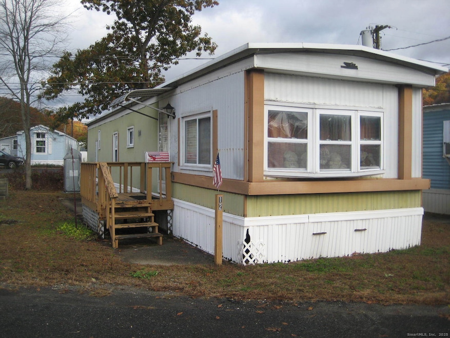 12 Susan St, Beacon Falls, CT 06403 - photo 1