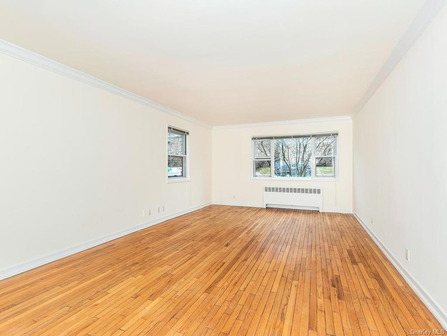 35 S Broadway unit H5, Irvington, NY 10533 - photo 1