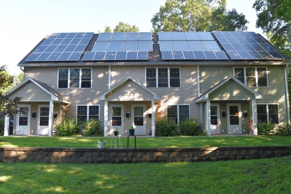 13 High St, Amherst, MA 01002 - photo 1