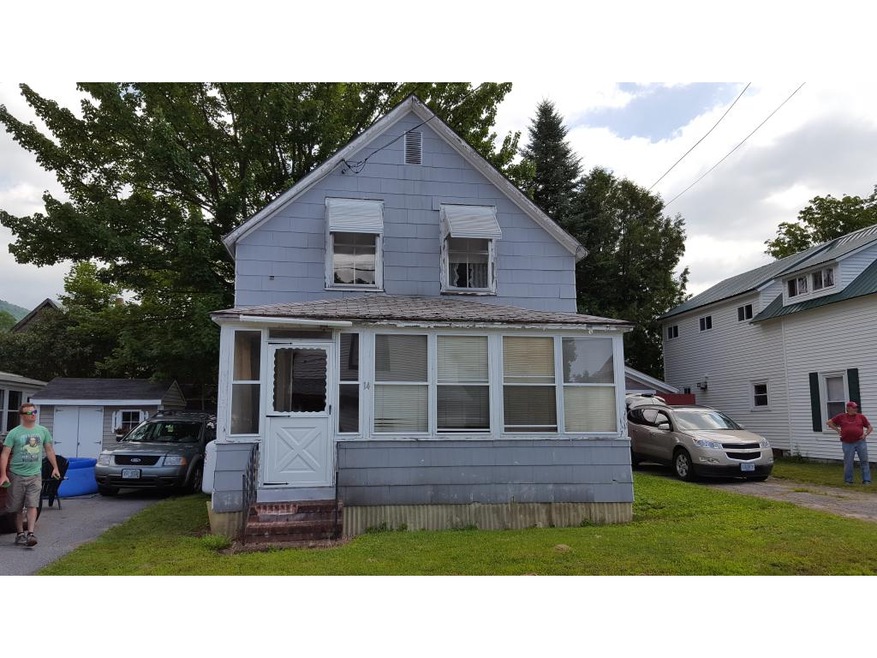 14 Pleasant St, Lincoln, NH 03251 - photo 1