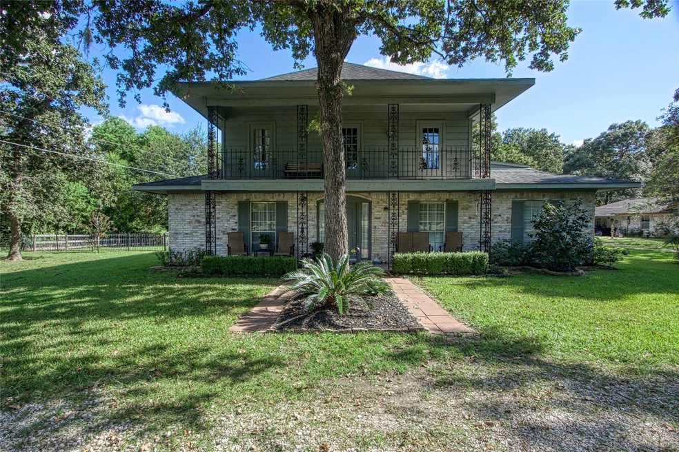 328 Abney Ln, Magnolia, TX 77355 - photo 1