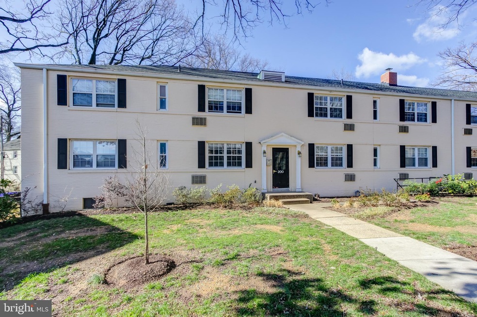 200 N Trenton St unit 2004, Arlington, VA 22203 - photo 1