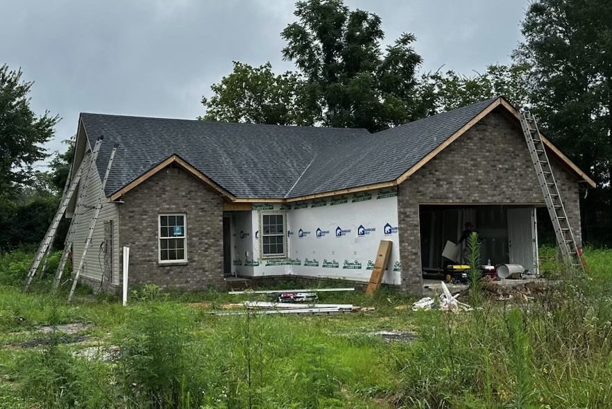 289 Timber Cir, Manchester, TN 37355 - photo 1