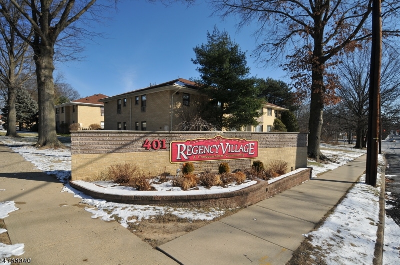 401 Us Highway 22 unit 49B, North Plainfield, NJ 07060 - photo 1