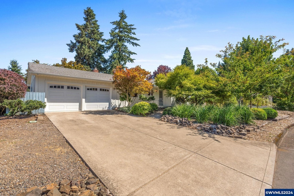 1241 NE Lafayette St, Albany, OR 97321 - photo 1