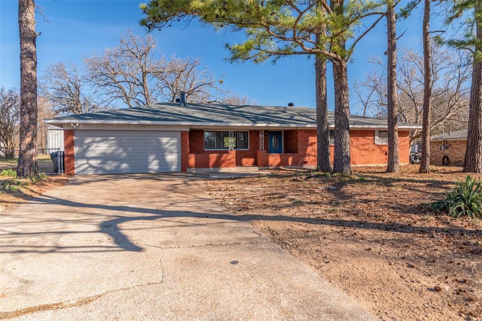 2927 Stafford Dr, Denison, TX 75020 - photo 1