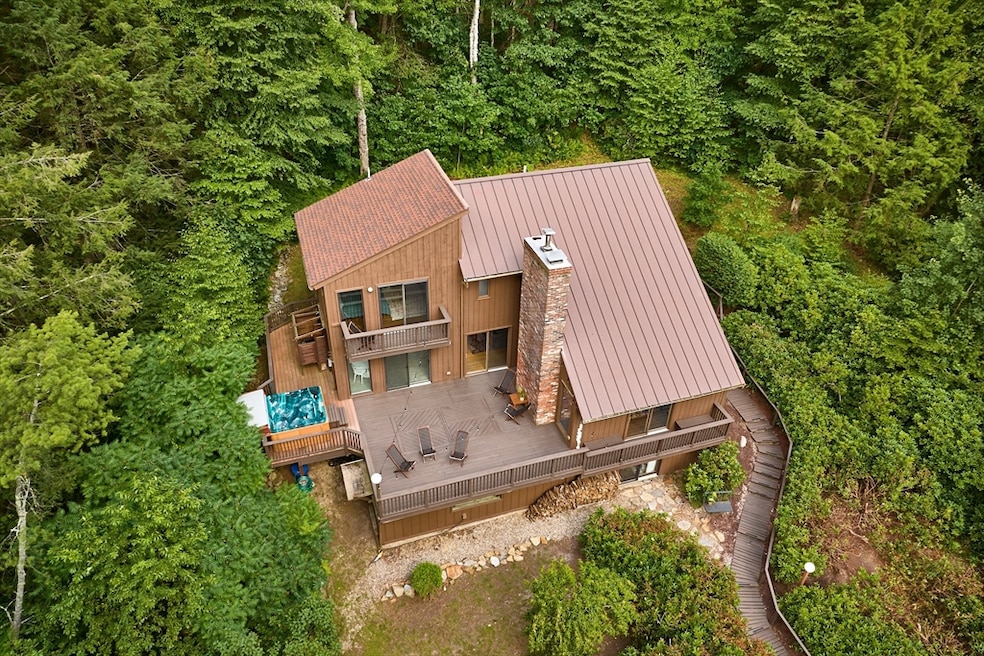 12 Bray Ct, Pelham, MA 01002 - photo 1