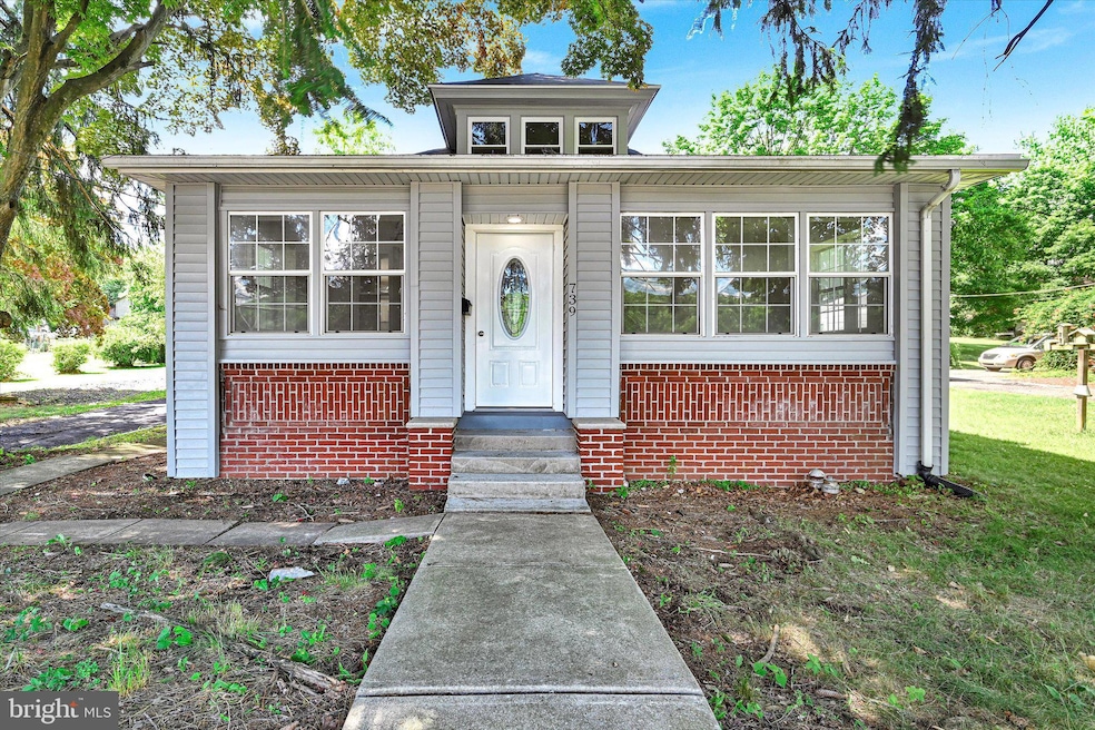 739 S Reading Ave, Boyertown, PA 19512 - photo 1