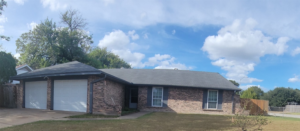 1422 Willow Rock Rd, Houston, TX 77088 - photo 1