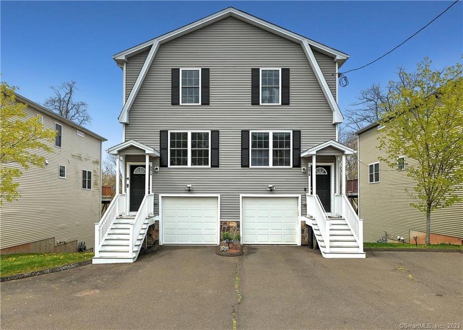 27 Brainerd Rd unit B, Branford, CT 06405 - photo 1