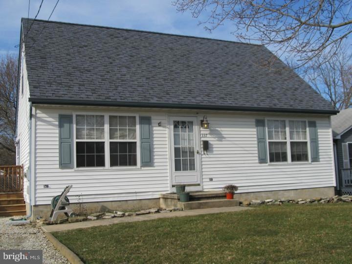 337 E Clayton Ave, Clayton, NJ 08312 - photo 1